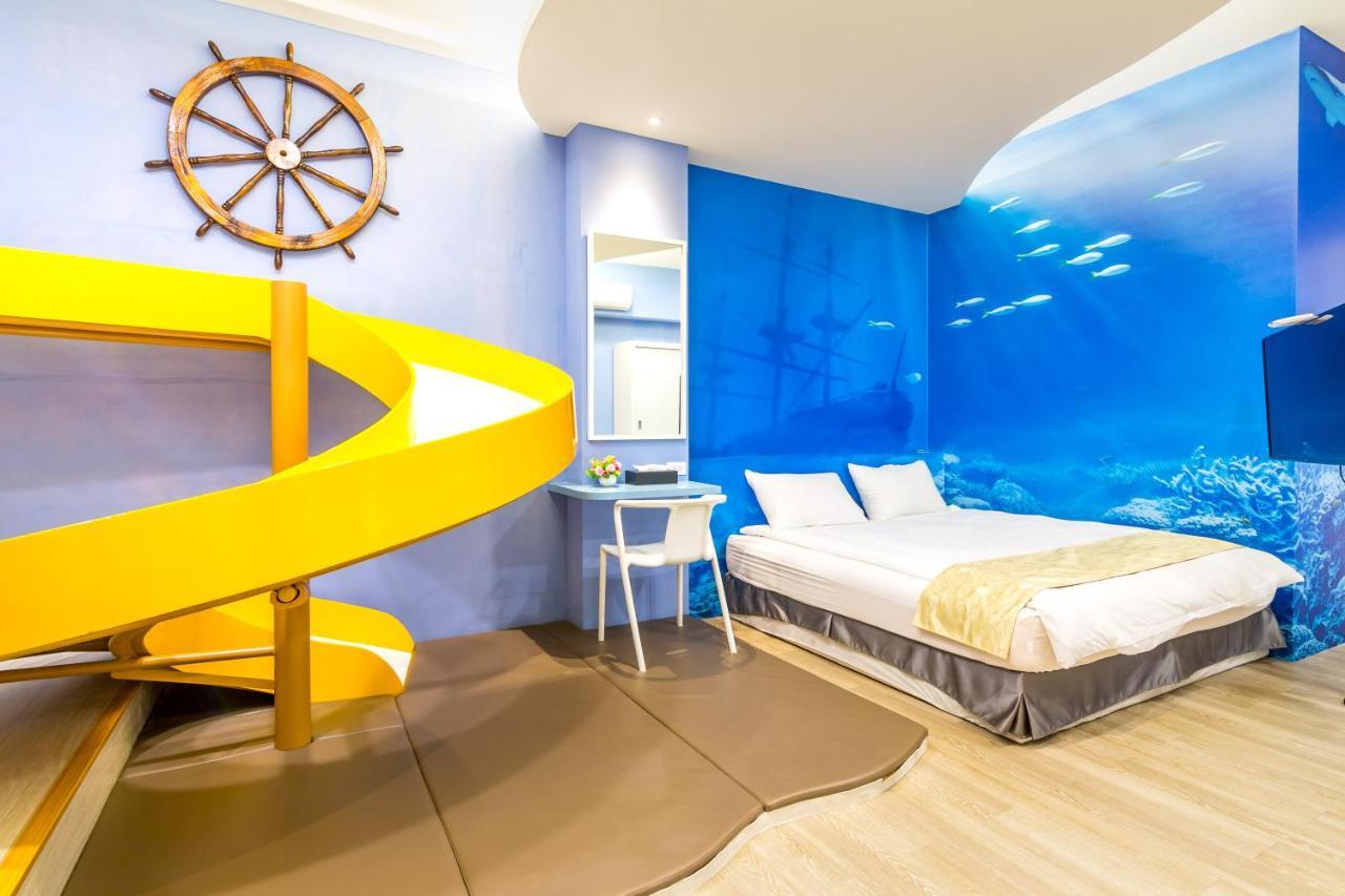 Enjoy Slow Living Tainan Esterno foto