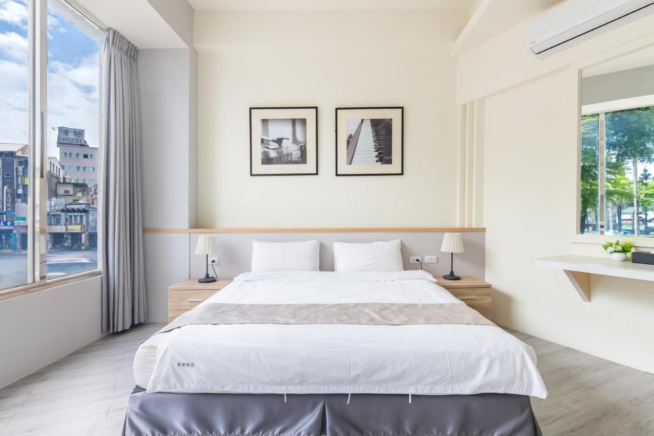 Enjoy Slow Living Tainan Esterno foto