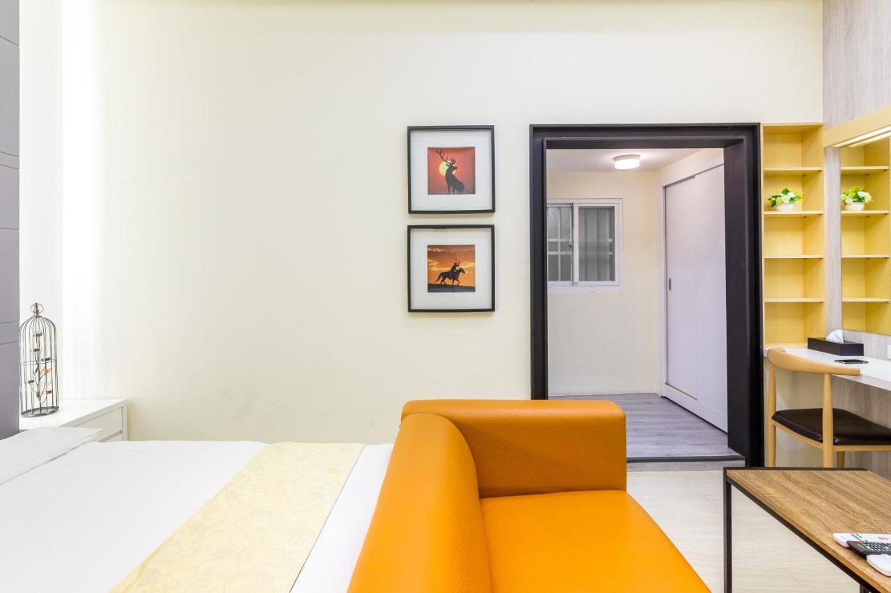 Enjoy Slow Living Tainan Esterno foto